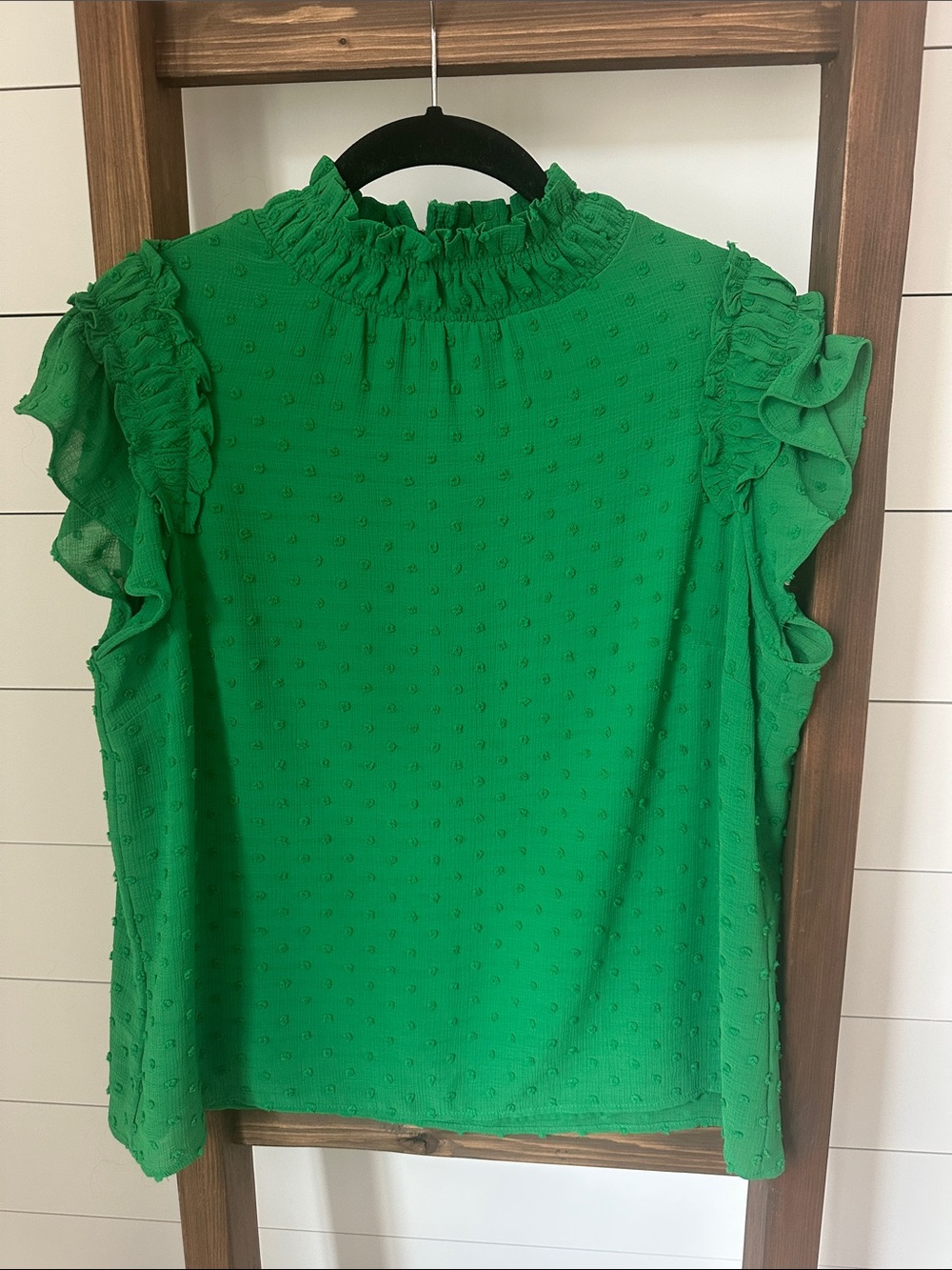 CeCe Emerald Green Ruffle Swiss Dot Sleeveless Blouse NWOT